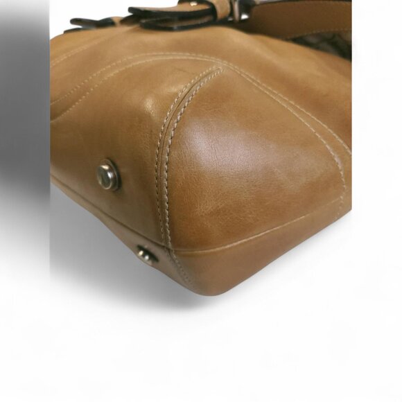 Vintage COACH Soho Flap Satchel in british tan - Picture 4 of 9